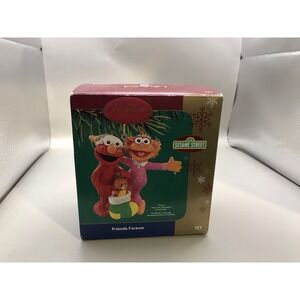 2005 Carlton Cards Heirloom Ornament Collection Sesame Street Friends Forever